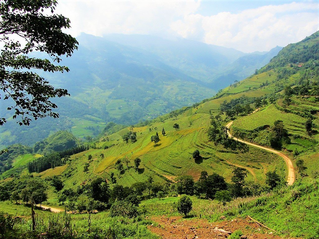 North Vietnam Hiking Tour 12 Day Itinerary
